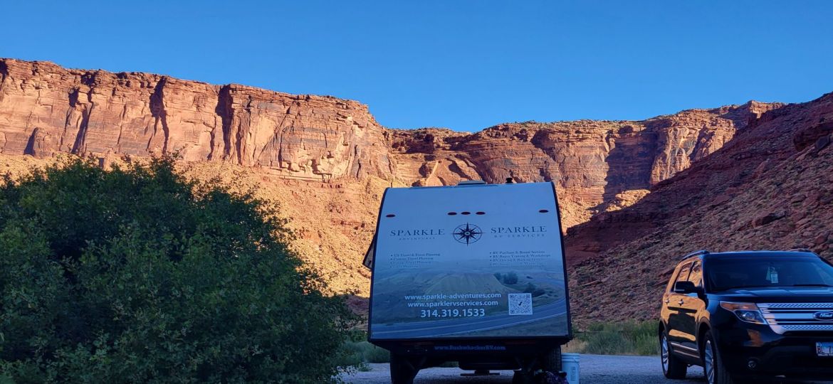 RV in Moab Utah on BLM land - Boondocking